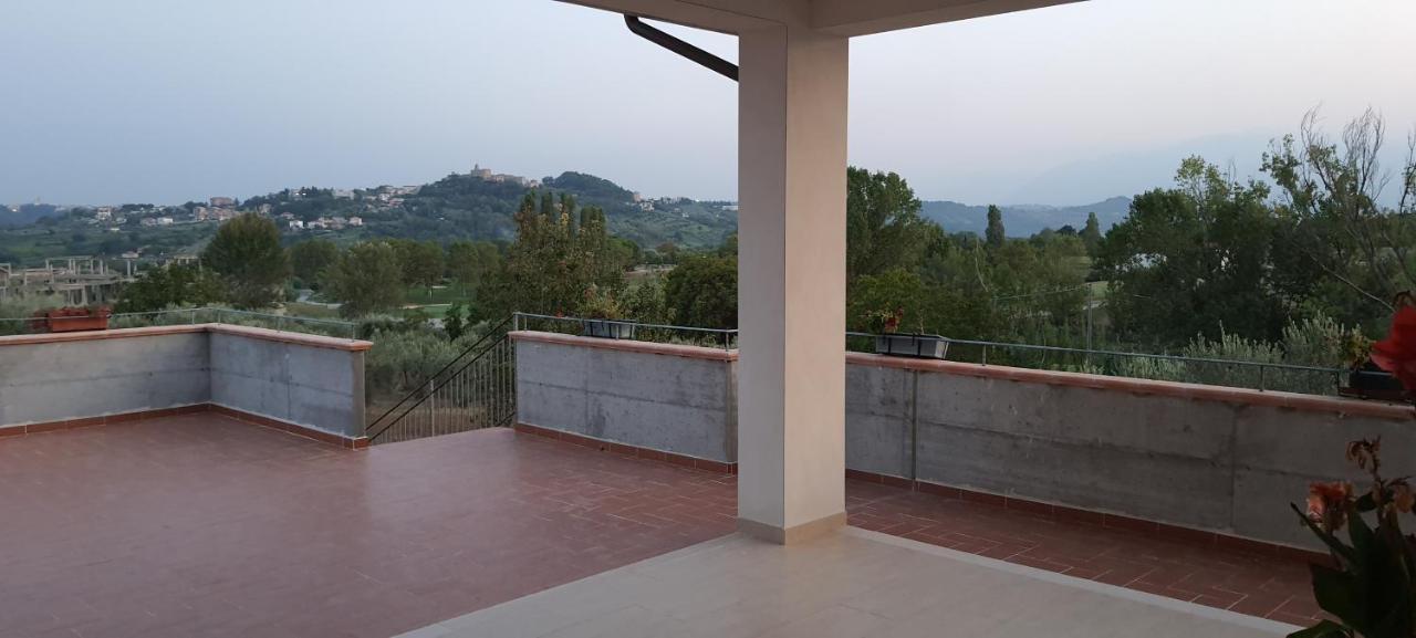 Casa Vacanze Cerreto 3 Miglianico Bagian luar foto