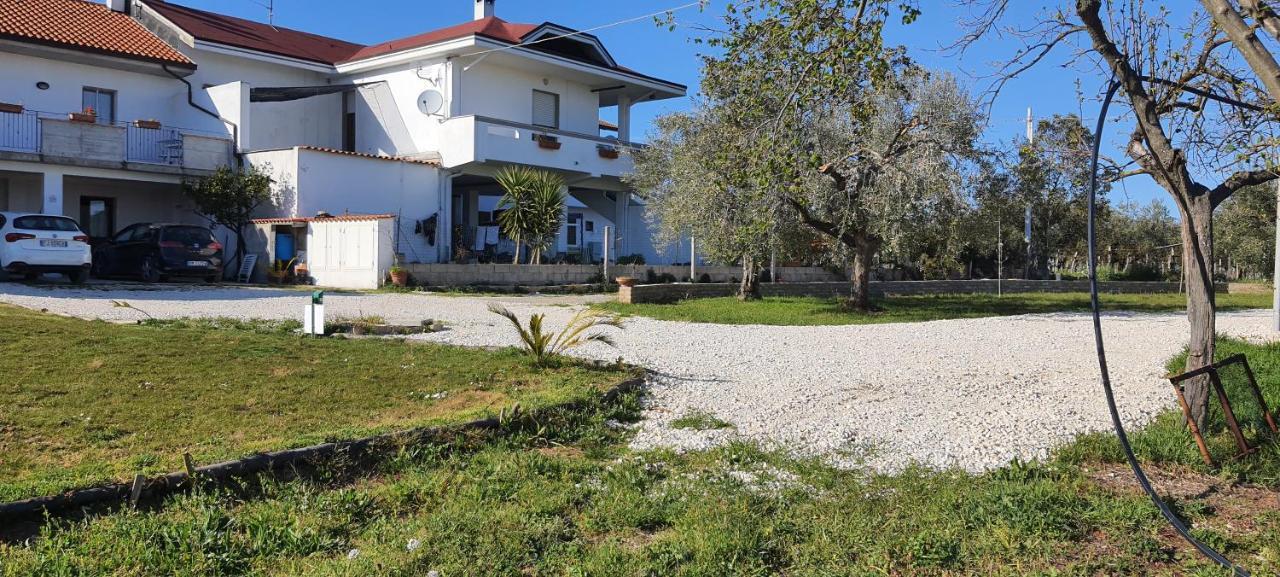 Casa Vacanze Cerreto 3 Miglianico Bagian luar foto